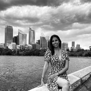 Elodie, un photographe de mariage à Bron