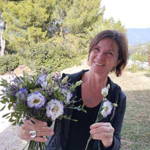 anne-laure, un décorateur spécialisé en mariage à La Ciotat