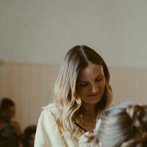 nella, un maquilleur de mariage à Vannes