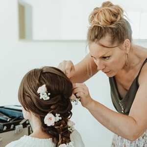 Annelie, un maquilleur de mariage à Lodève