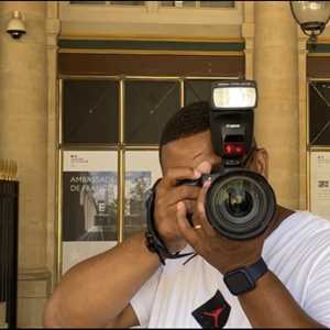 Johnson, un reporter à Puteaux
