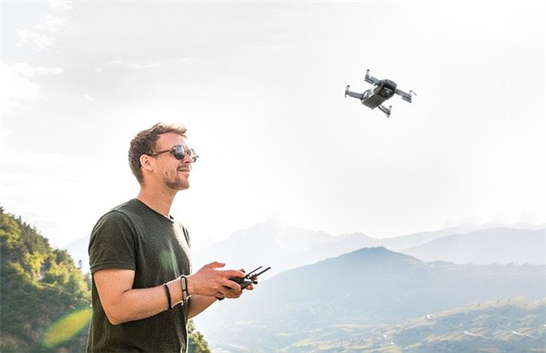 Comment les drones facilitent le tournage des films ?