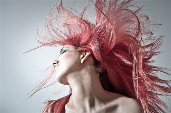 Les astuces pour assurer efficacement la coloration de ses cheveux