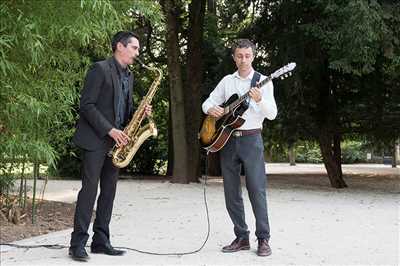 Exemple : orchestre avec Dilia Jazz Band dans la Drôme